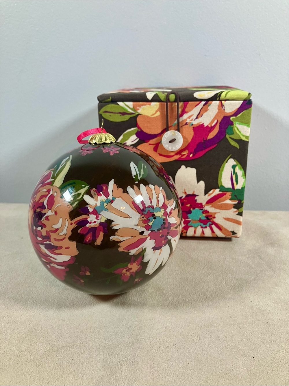 2012 Vera Bradley English Rose Glass Ball Large Christmas Ornament In Box
